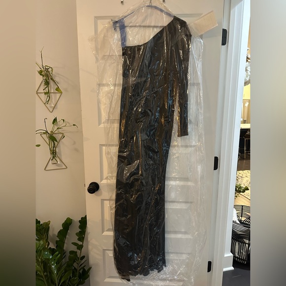 Mac Duggal one sleeve one shoulder illusion black evening gown sz 2 - Picture 6 of 6